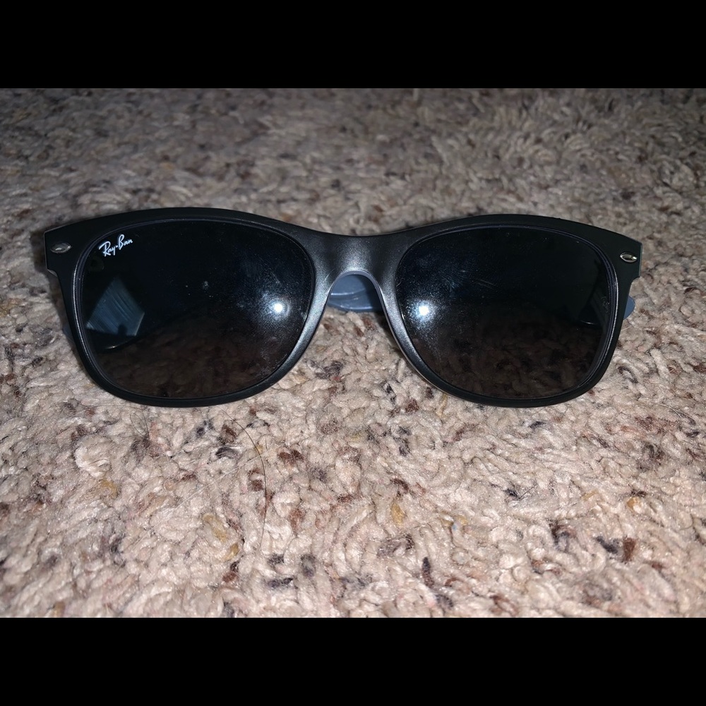 Men’s Ray Bans